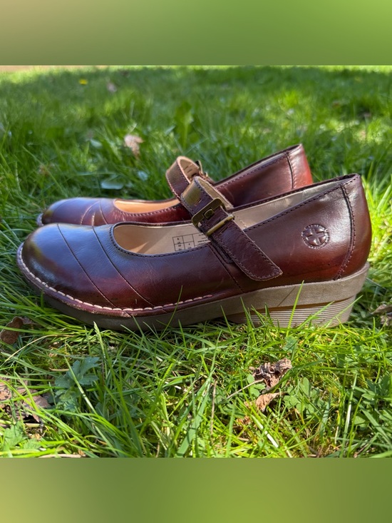 Dr. Martens Shoes - Dr. Martens Women's Burgundy Leather Mary Jane Shoes 8